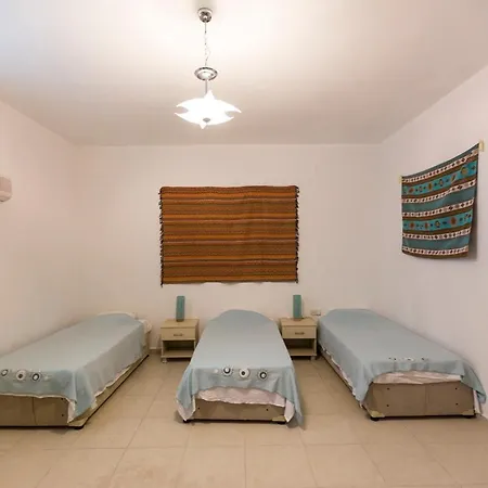 Sleeps 11 Pool Air Con Wifi * טורונץ'